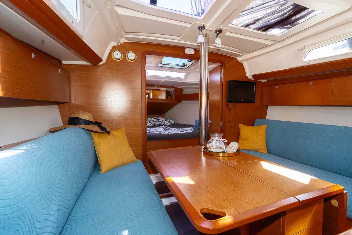 Salon of Draco, a Dufour 360 Grand Large sailboat at Grad Pula, Croatia