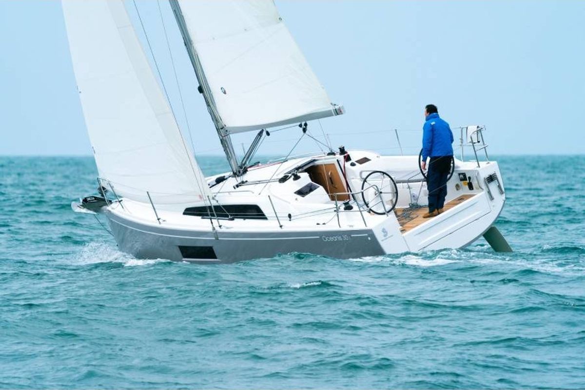 Exterior view of Mojito, a Beneteau Oceanis 30.1 sailboat at Saint-Cast-le-Guildo, France