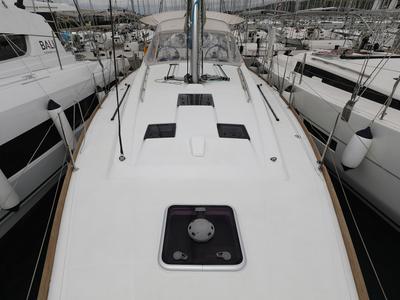 Salon of Zyntha, a Beneteau Oceanis 41 sailboat at Općina Sukošan, Croatia