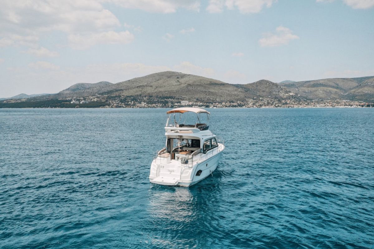 Exterior view of Danijela, a Bavaria E40 Fly motorboat at Seget Donji, Croatia