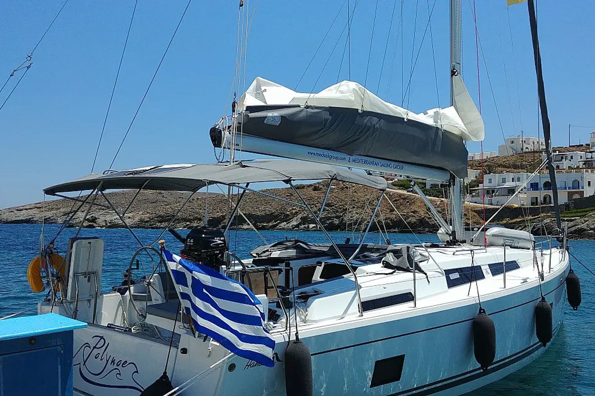 Exterior view of Polynoe, a Hanse Yachts Hanse 418 sailboat at Lavrion - Olympic Marine