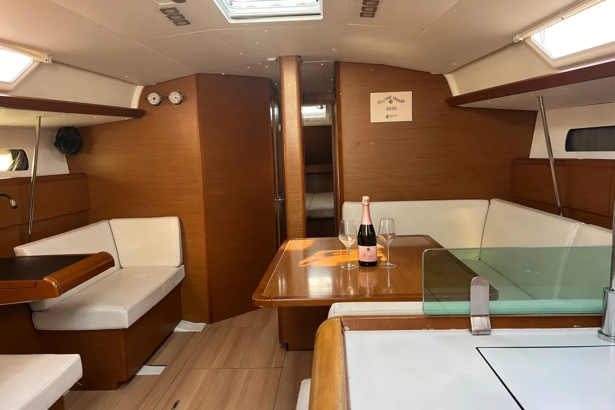 Salon of Janis, a Jeanneau Sun Odyssey 449 sailboat at Općina Sukošan, Croatia
