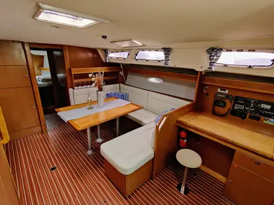 Salon of Gin & Tonic, a Bavaria 47 Cruiser sailboat at Općina Sukošan, Croatia