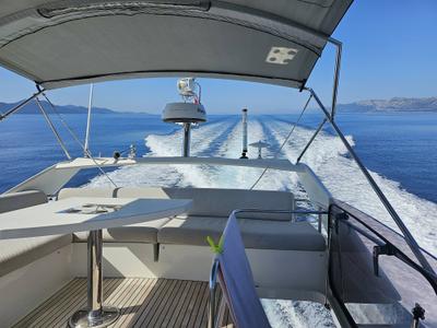 Deck of Adudu 2, a Jeanneau Prestige 460 Fly yacht at Dubrovnik, Croatia