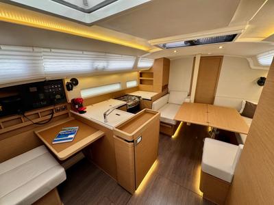 Salon of LUCIA, a Jeanneau Sun Odyssey 410 sailboat at Pylos, Greece