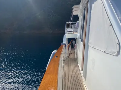Salon of Troy Explorer, a Chung Hwa Boat Building Co. Ltd Trawler 77 yacht at Bodrum, Turkey
