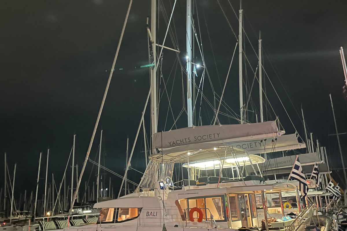 Exterior view of Romar VI, a Bali 4.6 catamaran at Athens, Greece
