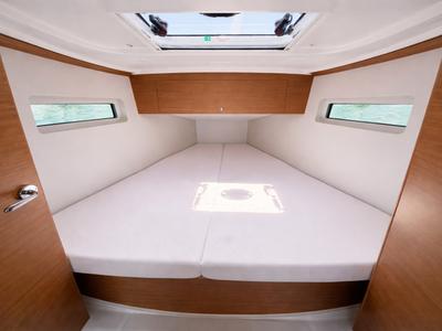 Cabin on All in, a Jeanneau Sun Odyssey 350 sailboat at Nettuno, Italy