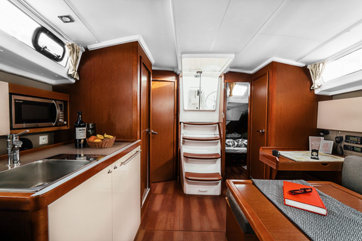 Galley of HAPPY, a Beneteau Oceanis 38 sailboat at Grad Šibenik, Croatia