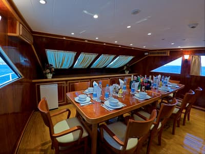 Salon of Snefro Pearl, a Gulet Luxury Motor Yacht yacht at Sharm El Sheikh, Egypt