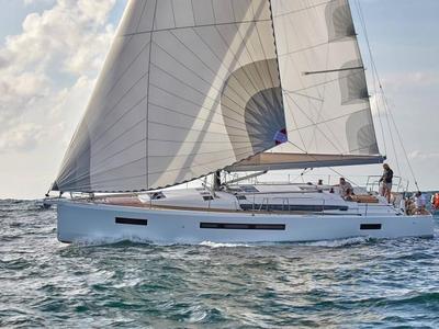 Exterior view of Sun Odyssey 490 Classic, a Jeanneau Sun Odyssey 490 sailboat at Cannigione, Italy