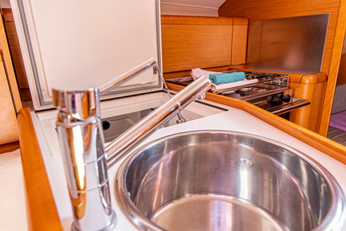 Galley of Ribellina, a Jeanneau Sun Odyssey 33i sailboat at San Vincenzo, Italy