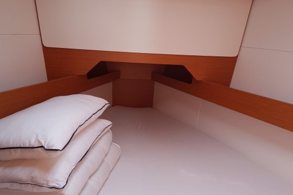Cabin on Romana, a Jeanneau Sun Odyssey 349 sailboat at Grad Pula, Croatia