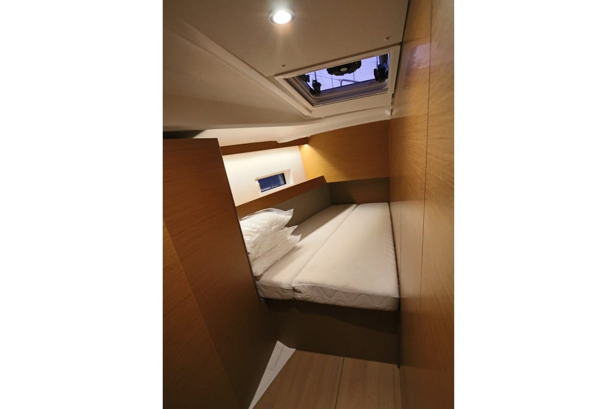 Cabin on Aqua Fun, a Jeanneau Sun Odyssey 490 sailboat at Lavreotiki Municipal Unit, Greece