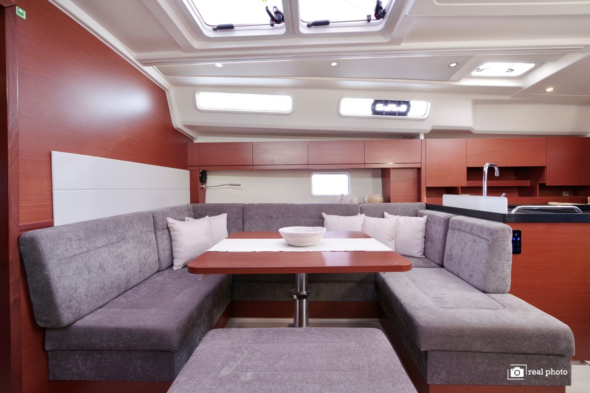Salon of Bea, a Hanse Yachts Hanse 458 sailboat at Puntone di Scarlino, Italy