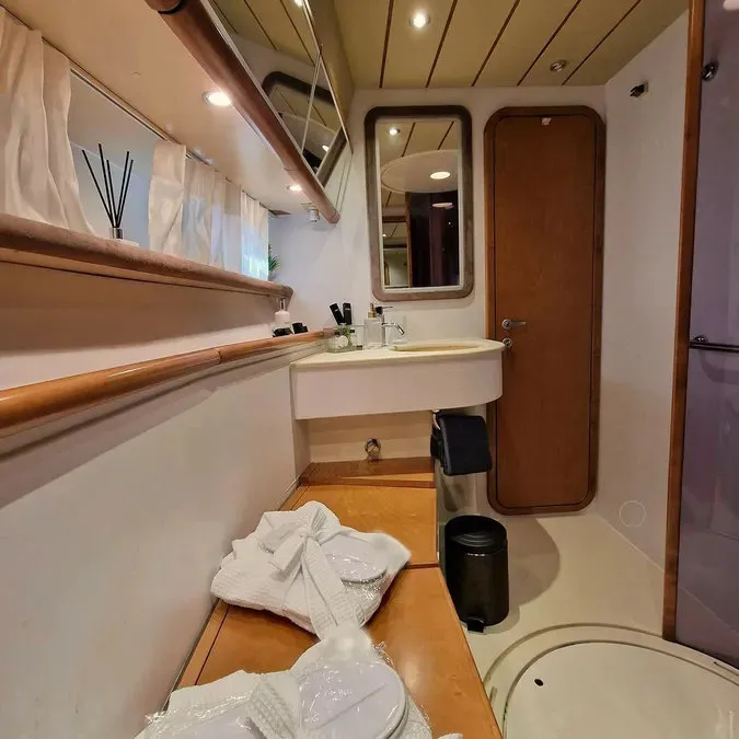 BLUE DREAM, a Ferretti Ferretti 52 yacht at Piraeus, Greece