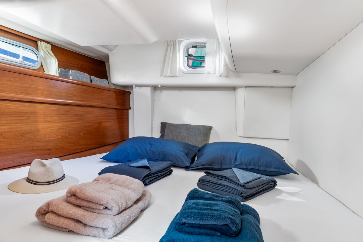 Cabin on Honey Ryder, a Jeanneau 54 sailboat at Athens, Greece