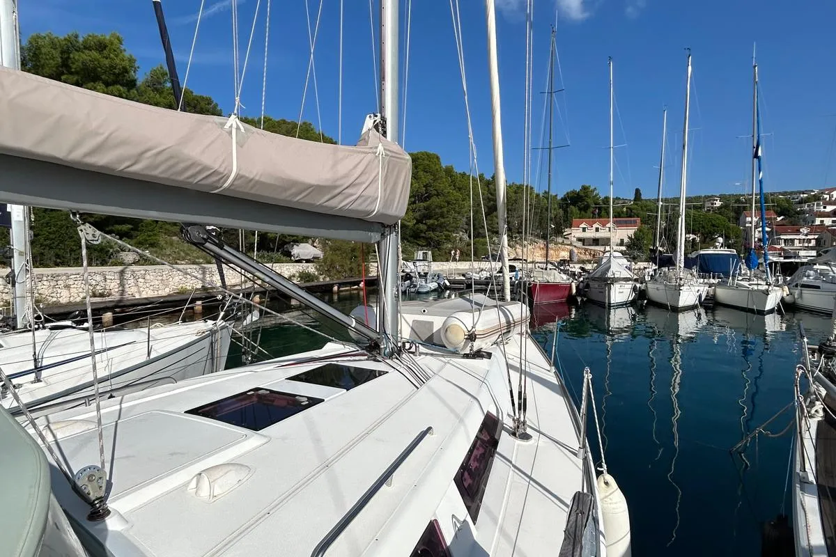 Deck of Mara, a Hanse Yachts Hanse 400 sailboat at Seget Donji, Croatia