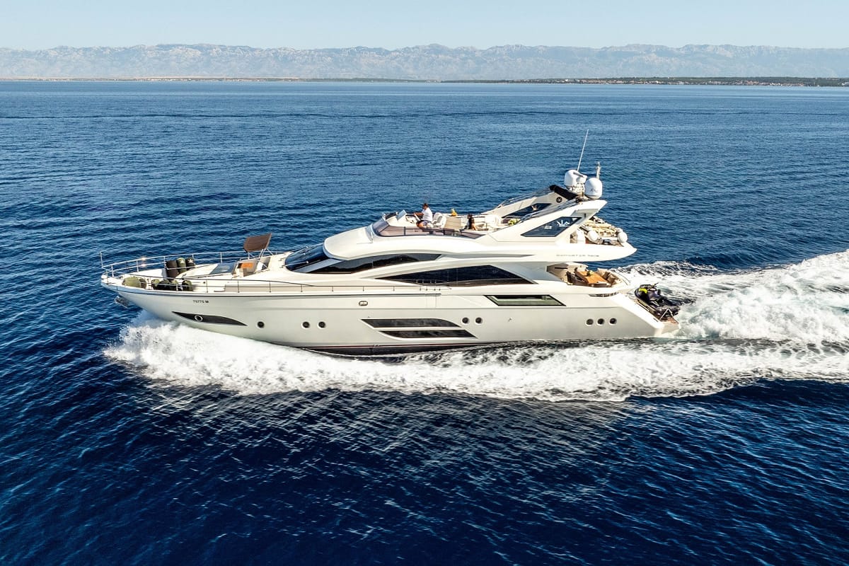 Exterior view of Dalia, a Dominator 780S Deluxe yacht at Općina Sukošan, Croatia