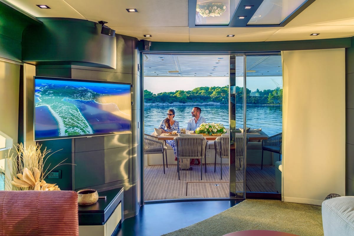 Salon of Dalia, a Dominator 780S Deluxe yacht at Općina Sukošan, Croatia