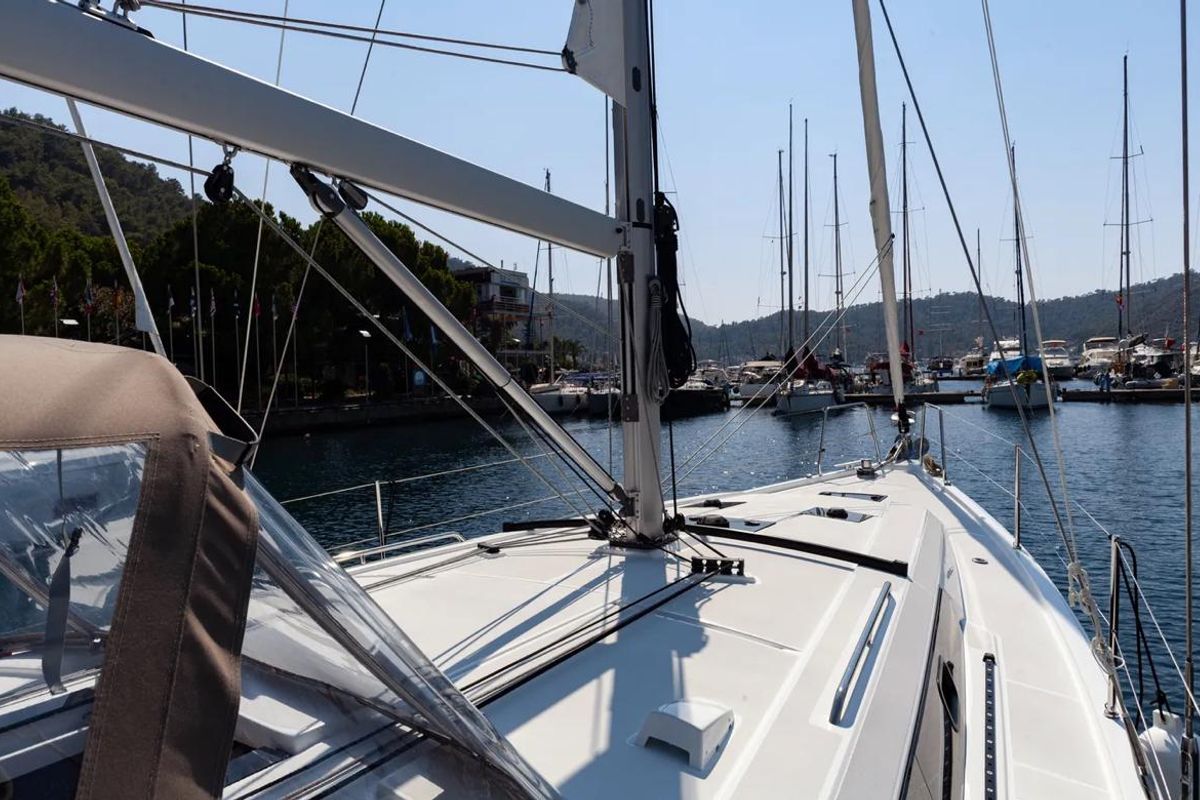 Deck of Sail Orion, a Beneteau Oceanis 41.1 sailboat at Marmaris, Turkey