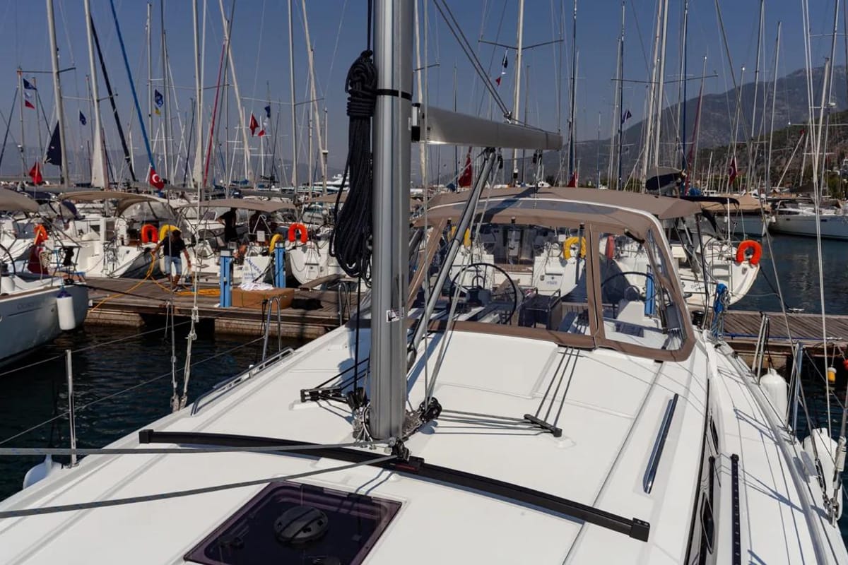 Deck of Sail Orion, a Beneteau Oceanis 41.1 sailboat at Marmaris, Turkey