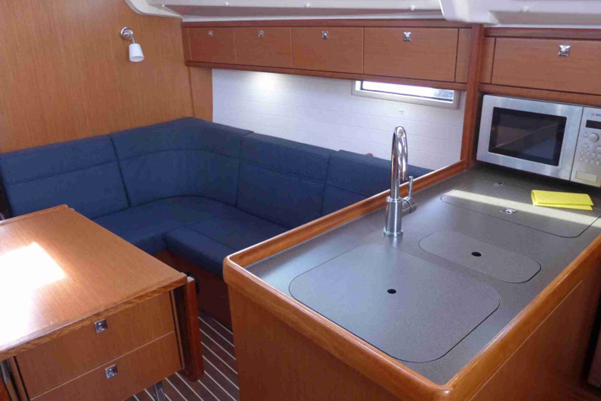 Galley of Blue Passion, a Bavaria Cruiser 37 sailboat at Altefähr, Germany