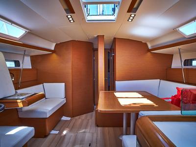 Salon of Una Bella Ria, a Jeanneau Sun Odyssey 449 sailboat at Izola / Isola, Slovenia