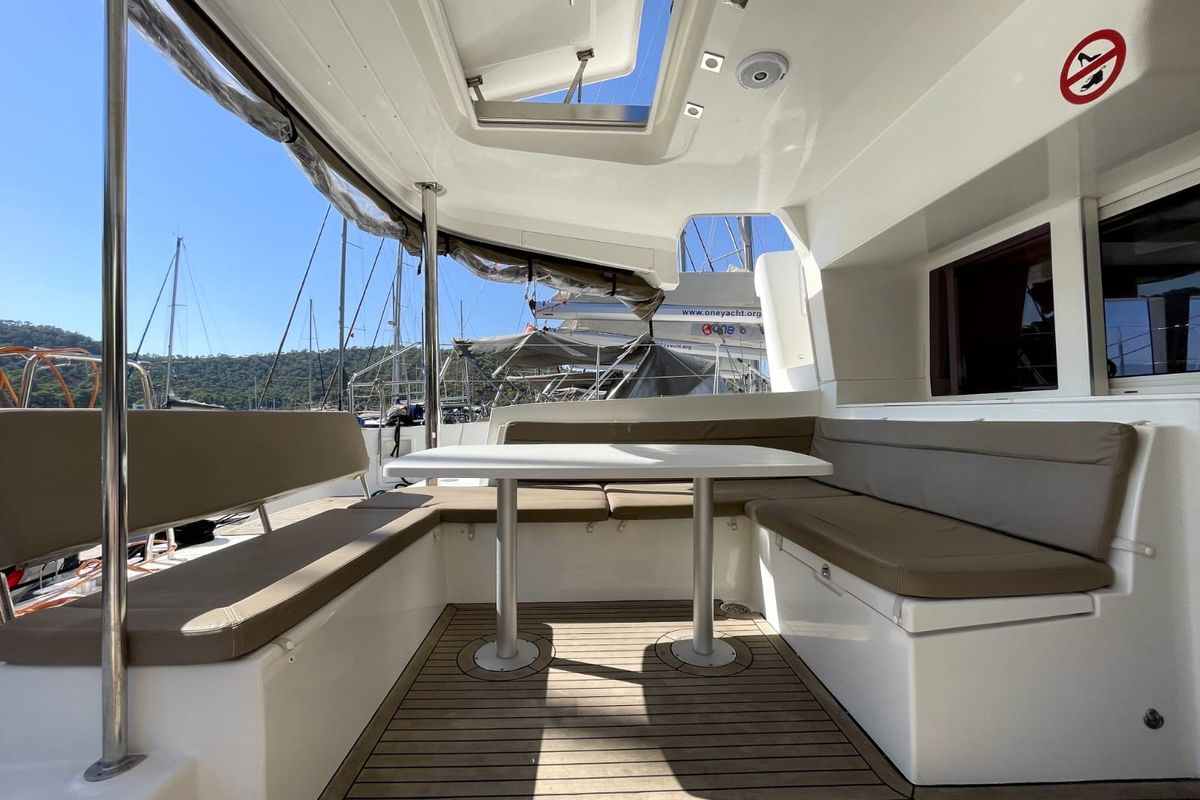 Deck of AF-L450F, a Lagoon 450 Fly catamaran at Athens, Greece
