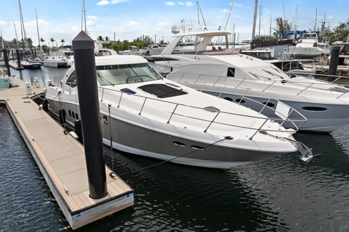 Exterior view of Parr T On, a Sea Ray Boats Sea Ray 60 Sundancer motorboat at Stock Island, United States