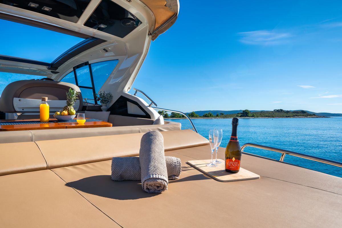 Deck of Principote, a Cranchi M44 HT motorboat at Grad Kaštela, Croatia