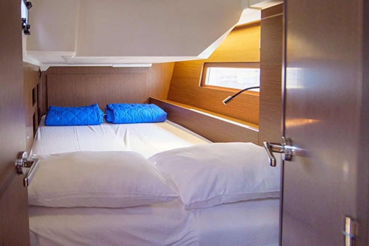 Cabin on Layla, a Beneteau Oceanis 46.1 sailboat at Volos Municipality, Greece