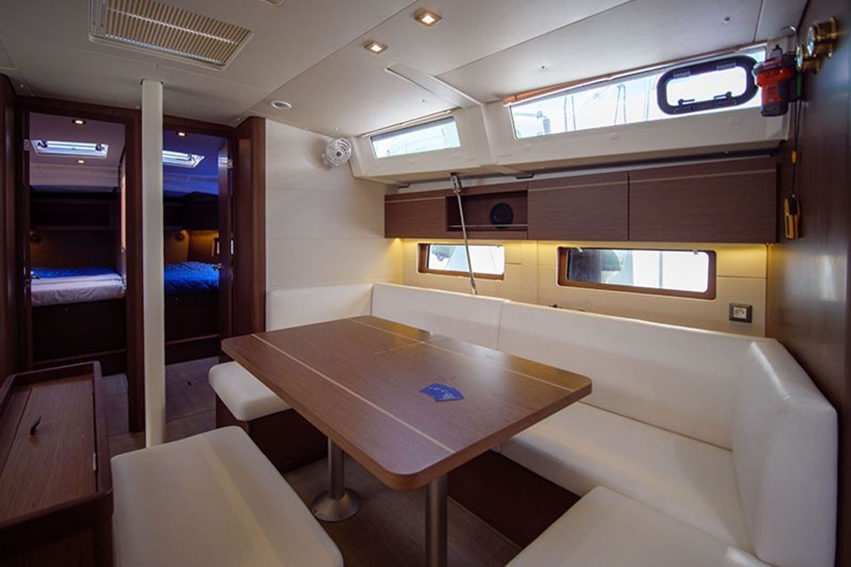 Salon of Layla, a Beneteau Oceanis 46.1 sailboat at Volos Municipality, Greece