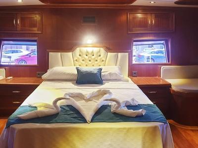 Head on Queen D., a Custom Made Queen D. yacht at Bodrum, Turkey