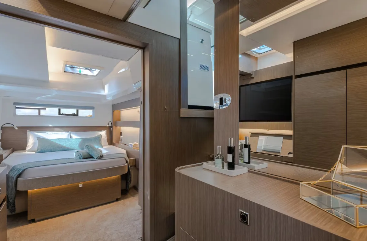 Cabin on Moorings 5200 Exclusive Plus, a Leopard 52 catamaran at Placencia, Belize
