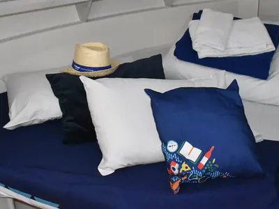 Cabin on Horizon 4 - Premier 13, a Cygnet Horizon 4 motorboat at Rheinsberg, Germany
