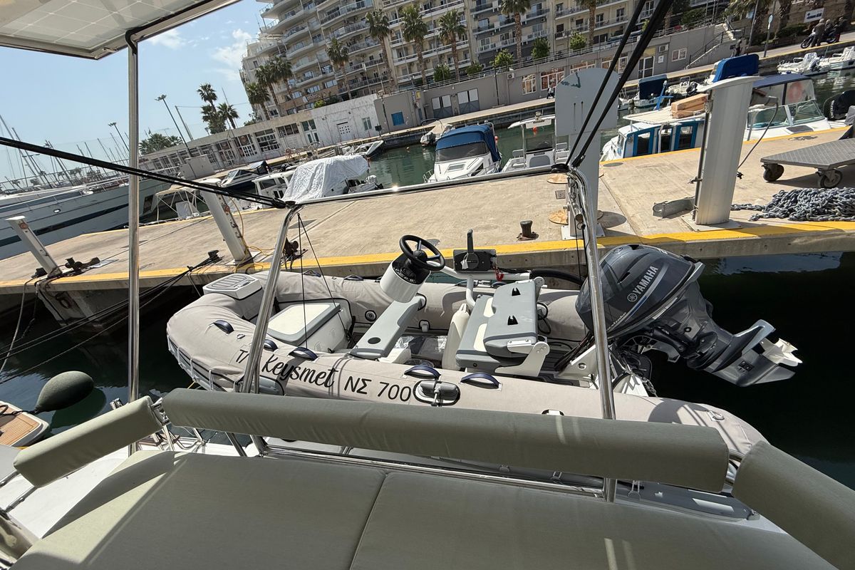 Deck of Keysmet, a Bali 4.6 catamaran at Tourlos, Greece
