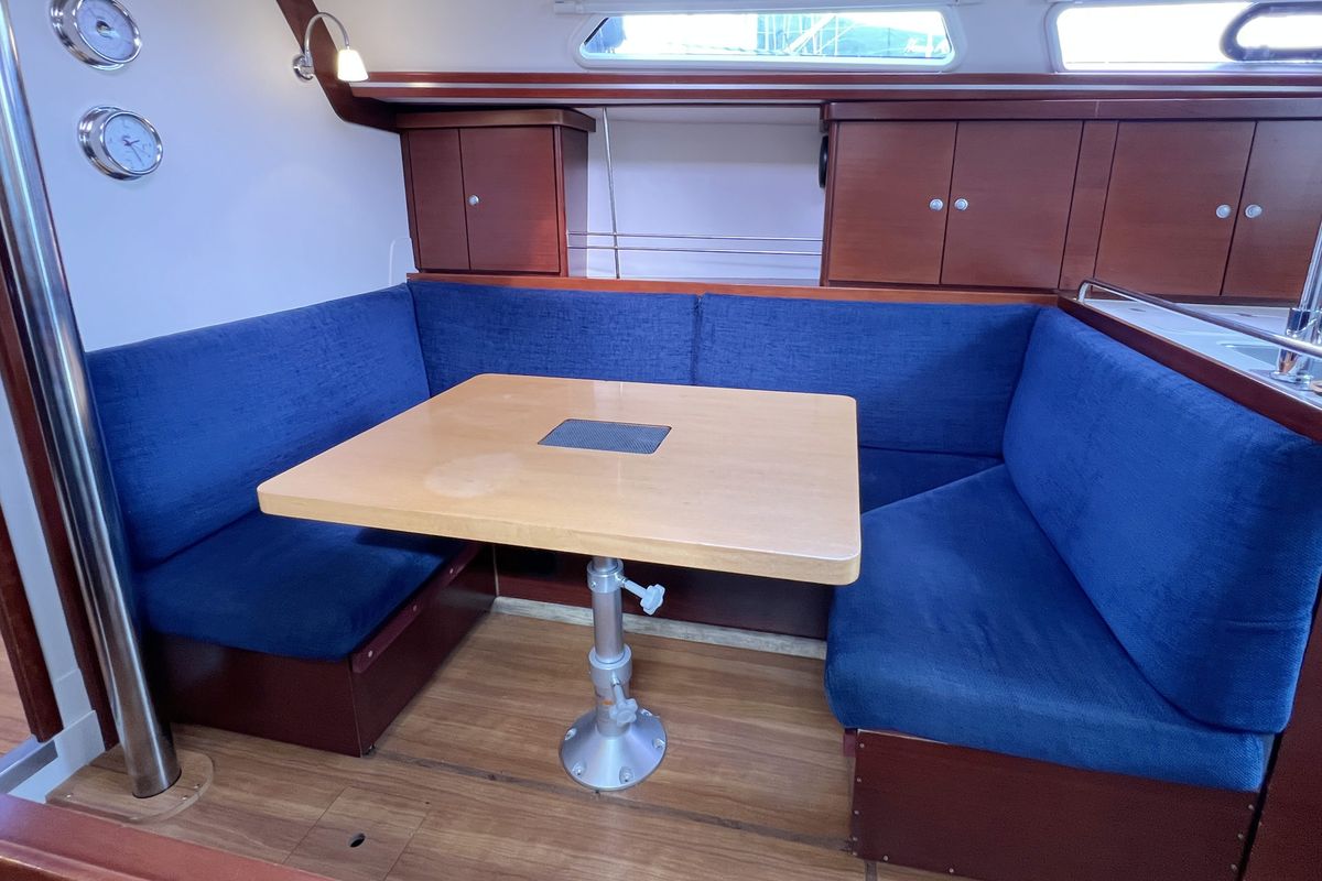 Salon of Minie, a Hanse Yachts Hanse 370 sailboat at Heiligenhafen, Germany