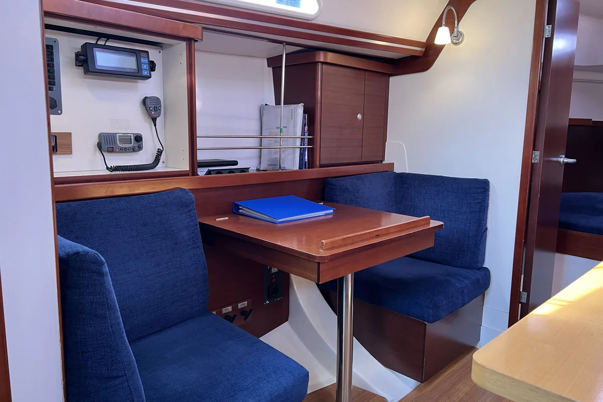Salon of Minie, a Hanse Yachts Hanse 370 sailboat at Heiligenhafen, Germany