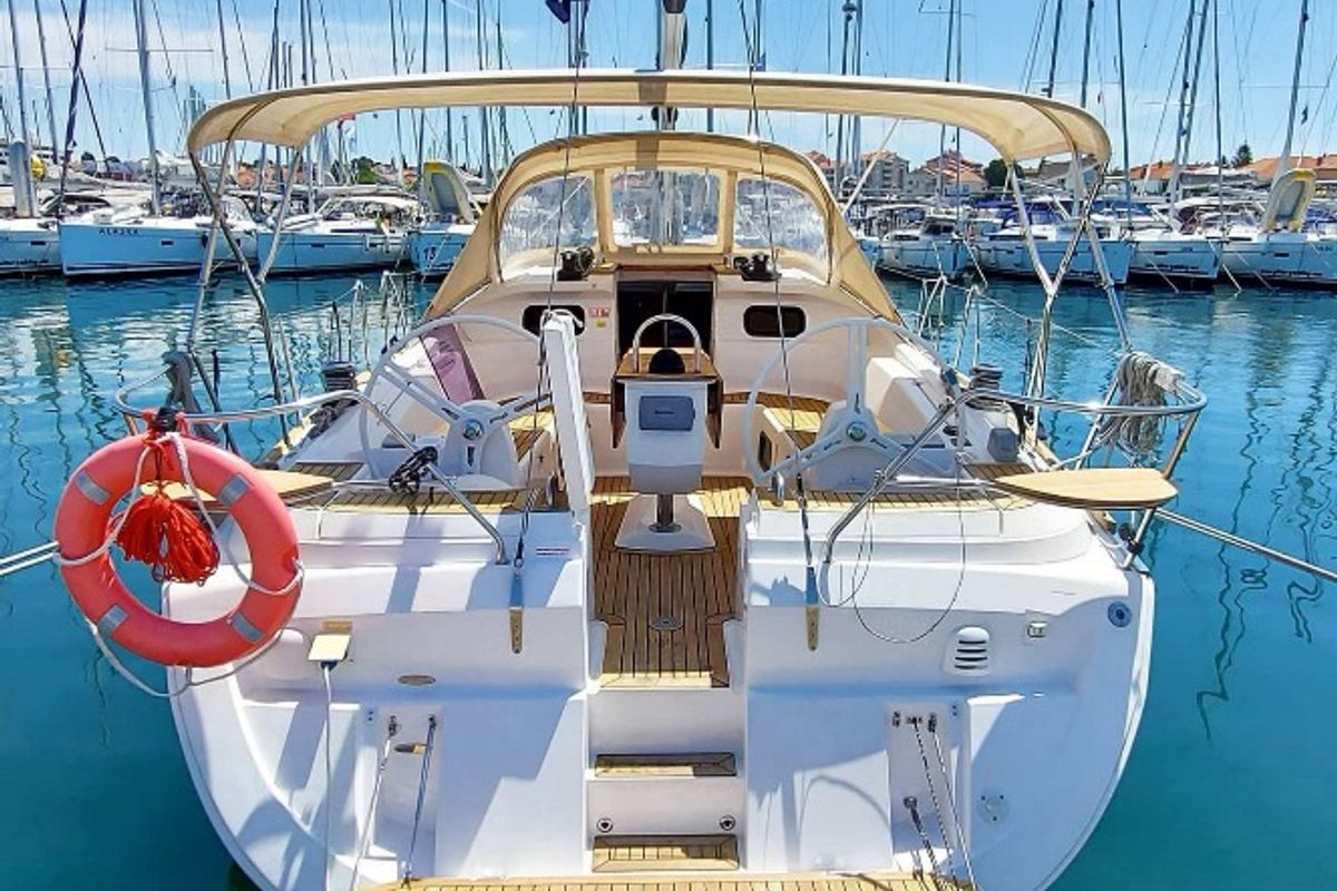 Exterior view of Aquatica, a Elan Impression 444 sailboat at Athens, Yacht Club Amfitheas, Greece