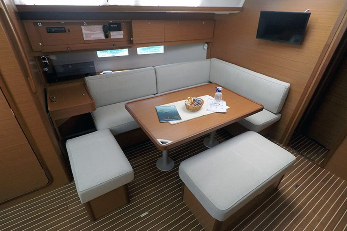 Salon of Petra, a Dufour 460 GL sailboat at Grad Šibenik, Croatia
