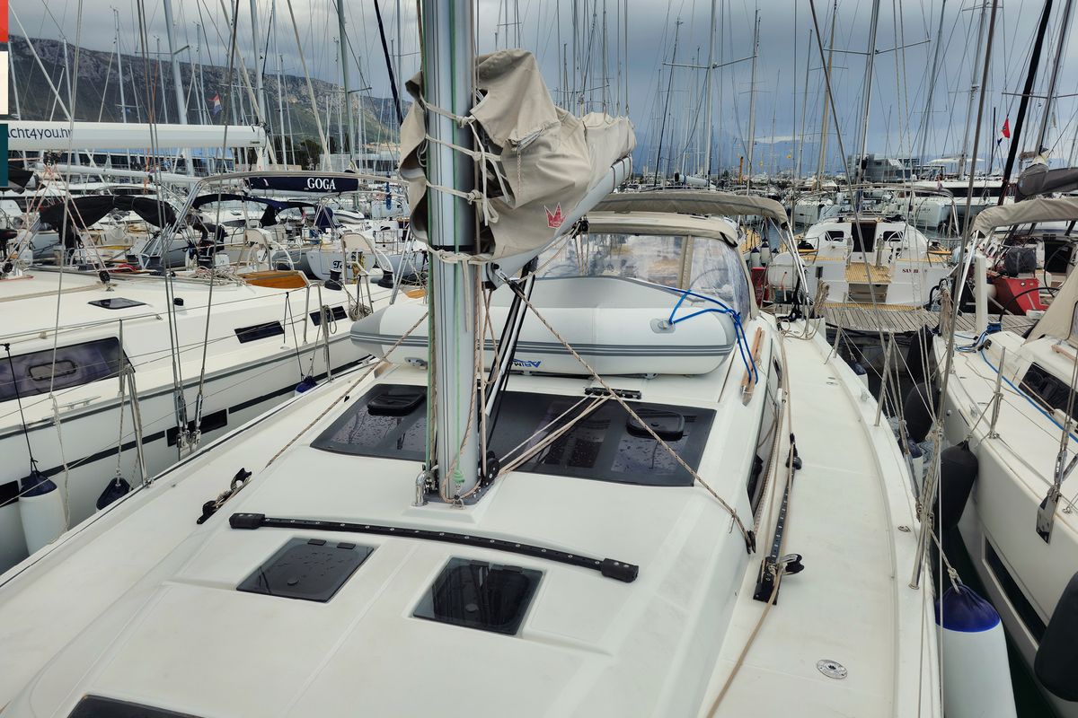 Deck of Moderato, a Dufour 430 GL sailboat at Grad Kaštela, Croatia
