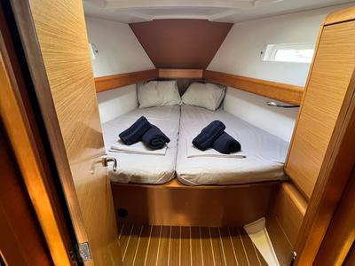 Cabin on Spirus, a Jeanneau Sun Odyssey 439 sailboat at Athens, Greece