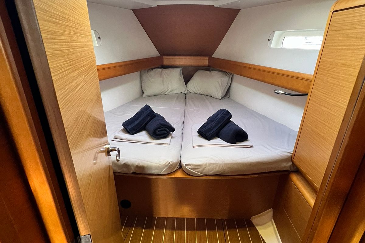 Cabin on Spirus, a Jeanneau Sun Odyssey 439 sailboat at Athens, Greece