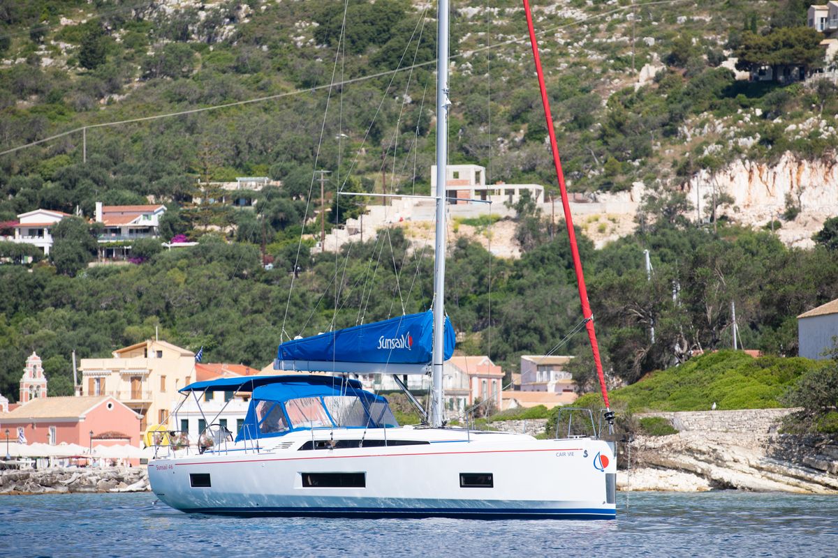 Exterior view of Sunsail 46.4 Premium, a Beneteau Oceanis 46.1 sailboat at Piraeus, Greece
