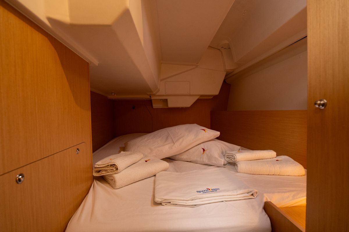 Cabin on Era, a Beneteau Oceanis 38.1 sailboat at Salerno, Italy