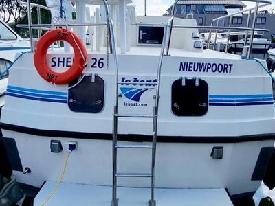 Exterior view of Sheba - Budget 10, a Cygnet Sheba motorboat at Portiragnes, France