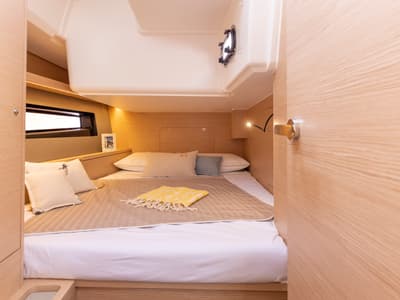 Cabin on Sunsail 41.3 Premium, a Dufour 41 sailboat at Općina Marina, Croatia