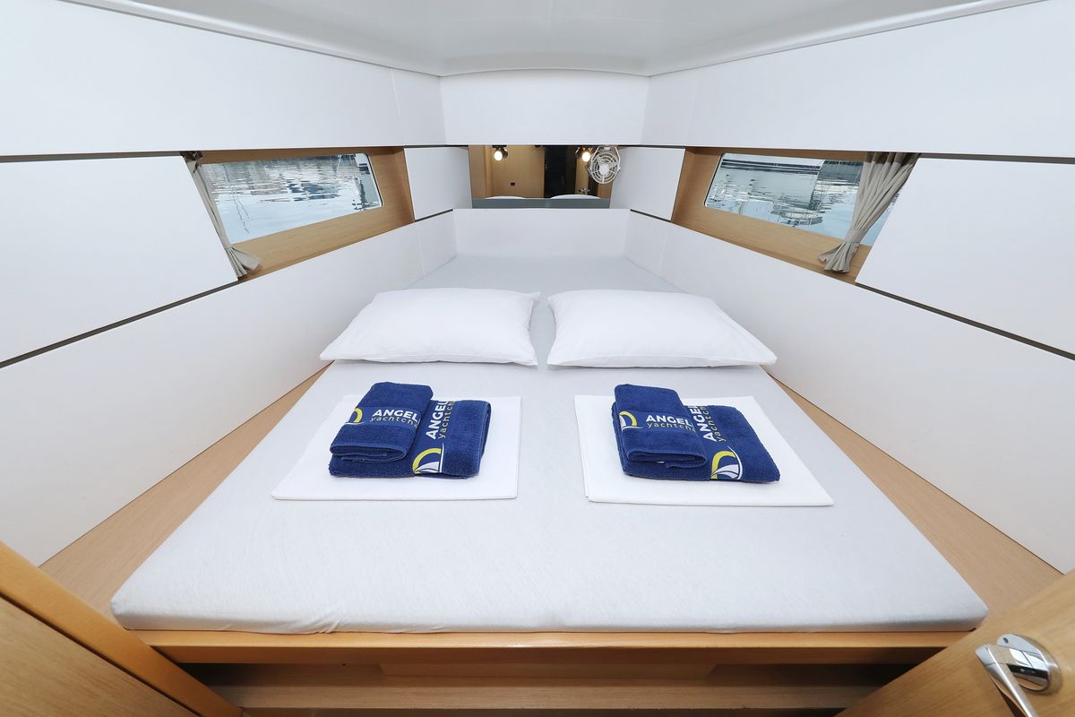 Cabin on One, a Beneteau Oceanis 38 sailboat at Grad Biograd na Moru, Croatia