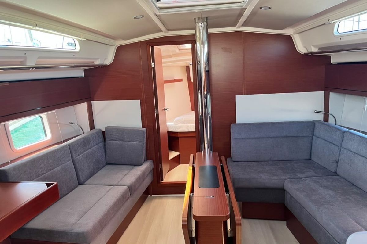 Salon of Mersina, a Hanse Yachts Hanse 418 sailboat at Municipal Unit of Lefkada, Greece